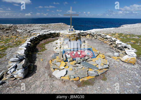 Blick auf die HMS Sheffield Denkmal, Se-Löwe-Insel, Falkland-Inseln Stockfoto