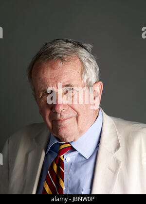 Martin Bell in den Oldie literarische Mittagessen 6/6/17. Stockfoto