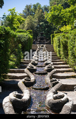 Villa Lante, Bagnaia. Viterbo. Italien. Villa Lante, der "Catena d 'Acqua" (Wasser-Kette). Stockfoto