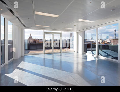 Typische Bodenplatte. 24 Saville Row, London, Vereinigtes Königreich. Architekt: EPR Architekten Limited, 2017. Stockfoto