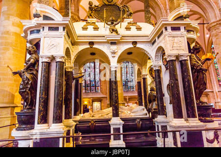 König Wilhelm von Orange Grab Glasmalerei neue Kathedrale Nieuwe Kerk Niederländisch Reformierte Kirche Delft Niederlande Holland Niederlande. Pfarrkirche in 1300er Stockfoto