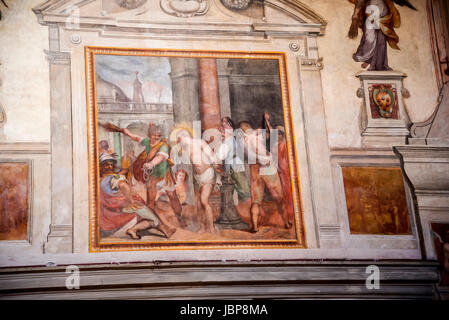 Santa Prassede in Rom ist eine kleine Kirche beherbergt eine angebliche Segment der Säule, worauf Jesus ausgepeitscht und gefoltert wurde Stockfoto