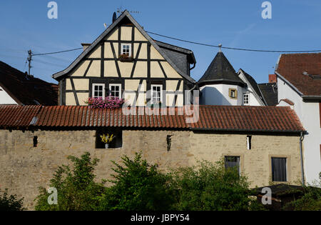 Meisenheim am Glan, Meisenheim, Glan, Stadtmauer, Fachwerk, Fachwerkhaus, Altstadt, Rheinland-Pfalz, Deutschland, Brd, Architektur, Malerisch, malerischer Stockfoto