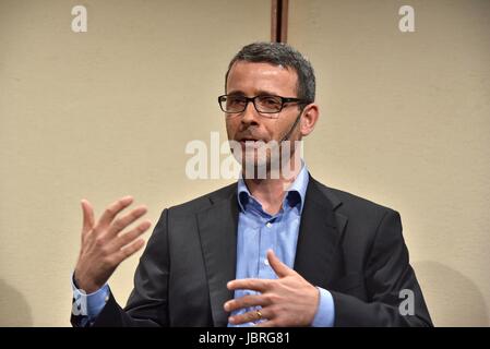 Köln, Deutschland. 11. Juni 2017. Die deutsch-brasilianische Philosopger Carlos Fraenkel, fotografiert auf dem fünften phil.cologne internationalen Festival der Philosophie in Köln, Deutschland, 11. Juni 2017. Foto: Horst Galuschka/Dpa/Alamy Live-Nachrichten Stockfoto