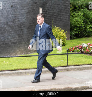 London, UK. 12. Juni 2017. David Gauke Renten Sekretärin, kommt bei der ersten politischen Kabinett nach der allgemeinen Wahl Kredit: Ian Davidson/Alamy Live News Stockfoto