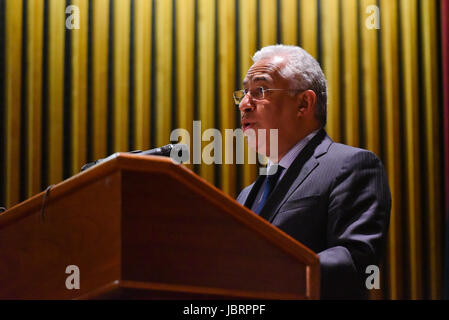 Buenos Aires, Argentinien. 12 Juni 2017. Premierminister von Portugal Antonio Costa während einer Konferenz der argentinischen Rat für internationale Beziehungen oder CARI in Buenos Aires, Argentinien. Stockfoto