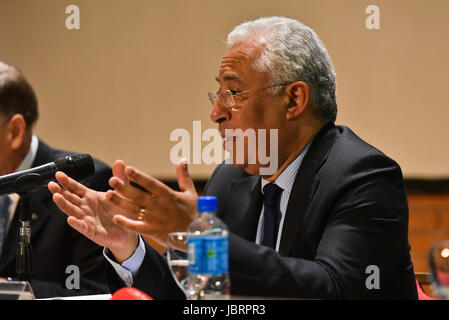 Buenos Aires, Argentinien. 12 Juni 2017. Premierminister von Portugal Antonio Costa während einer Konferenz der argentinischen Rat für internationale Beziehungen oder CARI in Buenos Aires, Argentinien. Stockfoto