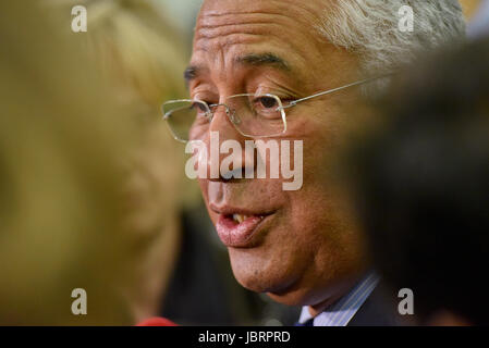 Buenos Aires, Argentinien. 12 Juni 2017. Premierminister von Portugal Antonio Costa nach einer Konferenz auf dem argentinischen Rat für internationale Beziehungen oder CARI in Buenos Aires, Argentinien. Stockfoto