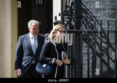 London, UK. 12. Juni 2017. Amber Rudd MP, Secretary Of State for Home Department, Jeremy Wright QC MP, Attorney General und Brandon Lewis MP, Minister of State verlassen 10 Downing Street folgt die erste Sitzung des neu gebildeten Kabinett von Theresia Mays Minderheit konservativen Regierung. Bildnachweis: Mark Kerrison/Alamy Live-Nachrichten Stockfoto