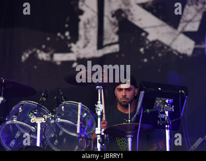 Portsmouth, VIRGINIA, USA. 11. Juni 2017. IRATION verbindet Dub, Rock und Reggae für die Leute von der PORTSMOUTH-Pavillon in PORTSMOUTH, VIRGINIA am 11. Juni 2017. © Jeff Moore 2017 Credit: Jeff Moore/ZUMA Draht/Alamy Live-Nachrichten Stockfoto