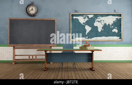 Vintage Klassenzimmer mit Blackboard Lehrerpult und Weltkarte an der Wand - Rendering Stockfoto
