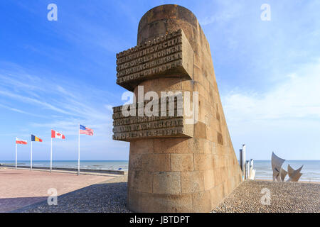 Frankreich, Calvados (14), Vierville-Sur-Mer, En Bord De La Plage d Strand, Denkmal Commémoratif du Débarquement des Verteidigungen / / Frankreich, Calvados, Vie Stockfoto