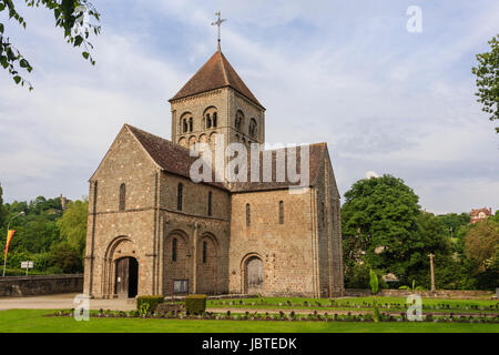 Frankreich, Orne (61), Domfront, Église Notre-Dame Sur l ' Eau / / Frankreich, Orne, Domfront, Sur l ' Eau Kirche Notre-Dame Stockfoto