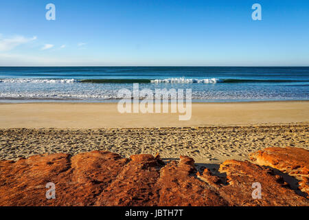 Europa, Portugal, Algarve, Küste in der Nähe von Praia Olhos de Agua, steinigen Küste,, Europa, Kueste Bei Praia Olhos de Agua, Steinige Kueste, Stockfoto