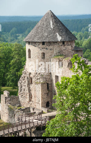 Ruinen der Burg in der Stadt von Cesis war eine Residenz des Livländischen Ordens (Kreuzritter) im Mittelalter, Lettland Stockfoto