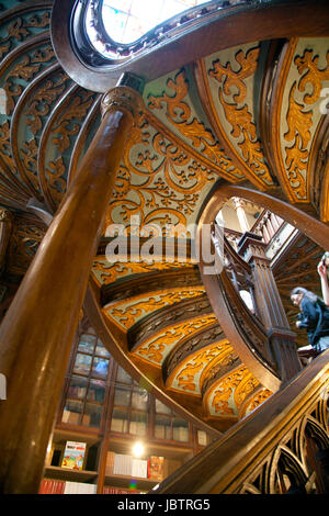 Livraria Lello & Irmão Buchhandlung in Porto - portugal Stockfoto