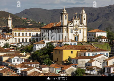 Blick auf historische Stadt Ouro Preto, UNESCO-Weltkulturerbe, Minas Gerais, Brasilien Stockfoto