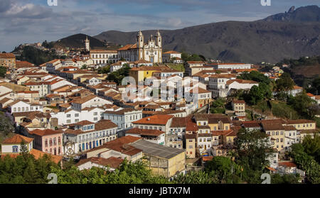 Blick auf historische Stadt Ouro Preto, UNESCO-Weltkulturerbe, Minas Gerais, Brasilien Stockfoto