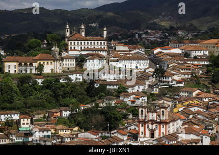 Blick auf historische Stadt Ouro Preto, UNESCO-Weltkulturerbe, Minas Gerais, Brasilien Stockfoto