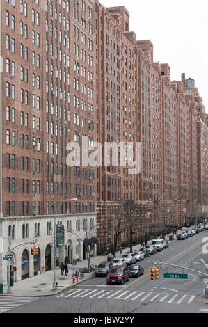 Appartementhaus London Terrassengärten, W 23rd Street, Manhattan, New York Stockfoto