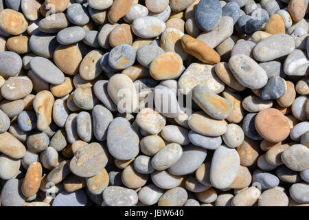 Nahaufnahme von Kieselsteinen auf Chesil Beach, Dorset, England, UK Stockfoto