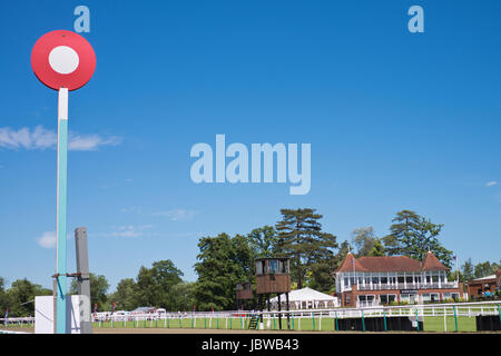 Abschluss Post leeren Lingfield Park Racecourse in Surrey England Stockfoto