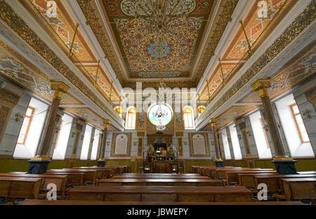 Innenraum der großen Synagoge in der 45-47 entfernt Street in Tiflis in Georgien. Stockfoto