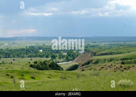 Blick hinunter auf das Tal des Bighorn Flusses, wo sich das indianische Lager vor der Schlacht am Little Bighorn 1876 befand Stockfoto