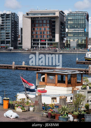 Zentrale Bibliothek Bibliothek Centrale OBA und Vam Konservatorium Amsterdam am Oosterdok Hafen, Amsterdam, Provinz Nord-Holland, Niederlande Stockfoto