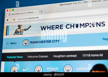 LONDON, UK - 8. Juni 2017: Die Homepage der offiziellen Website für Manchester City Football Club, am 8. Juni 2017. Stockfoto