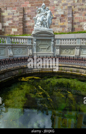 Quelle des Donaubachs in Donaueschingen, Quelle der Donau. Deutschland. Stockfoto