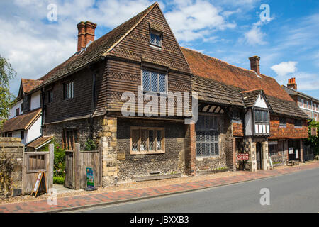 LEWES, UK - 31. Mai 2017: Das historische Anne von Kleve Haus in der Stadt von Lewes in East Sussex, England, am 31. Mai 2017. Stockfoto