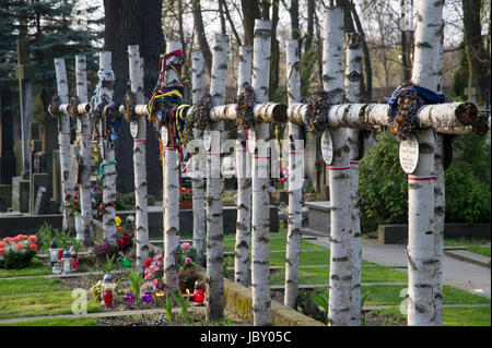 Gräber des Warschauer Aufstandes Kämpfer auf Powazki Militär Friedhof (Cmentarz Wojskowy Na Powazkach) in Warschau 5. April 2017 © Wojciech Strozyk / A Stockfoto