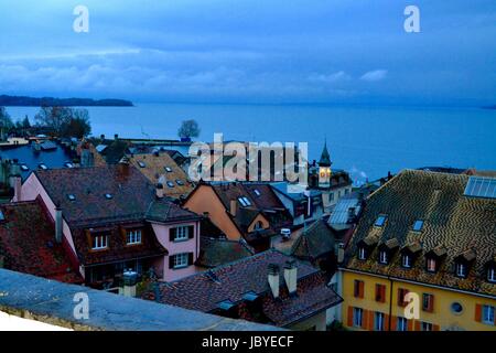 Dorf am Genfer See, Schweiz Stockfoto