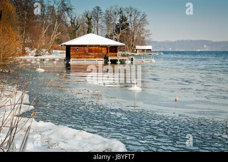 Winterlandschaft am Starnberger See in Deutschland Stockfoto