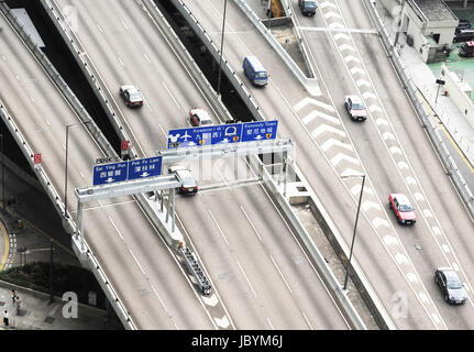 Luftaufnahme der Stadtautobahn in Hong Kong Stockfoto