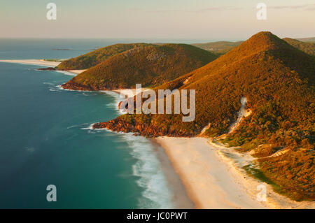 Blick auf Zenith Strand von Tomaree Head. Stockfoto