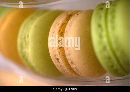 Bunten Pastell Macaron / Makronen Stockfoto