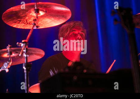 Paul Kehoe von Peter Hook und das Licht führt am 28. April 2017 im Teatro UC in Berkeley, Kalifornien. Stockfoto