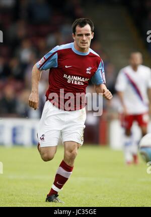 CHRIS DAGNALL SCUNTHORPE UNITED FC SCUNTHORPE UNITED FC größere PARK SCUNTHORPE ENGLAND 28. August 2010 Stockfoto