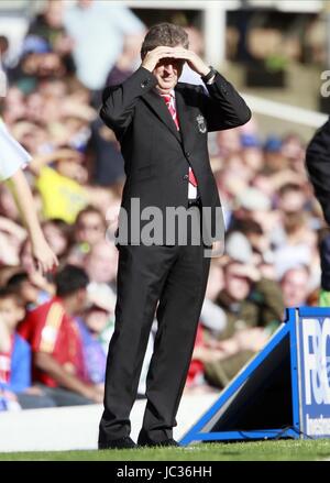 ROY HODGSON BIRMINGHAM CITY V LIVERPOOL FC ST. ANDREWS BIRMINGHAM ENGLAND 12. September 2010 Stockfoto