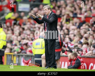 ROY HODGSON "Beruhigen" MANCHESTER UNITED V LIVERPOOL OLD TRAFFORD MANCHESTER ENGLAND 19. September 2010 Stockfoto