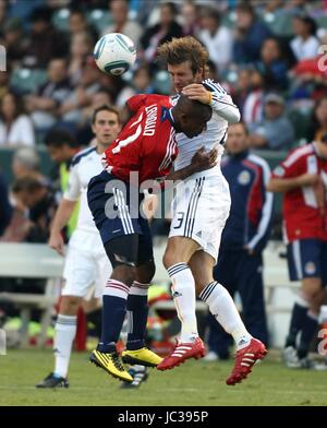 MICHAEL LAHOUND DAVID BECKHAM CHIVAS USA V LOS ANGELES GALAX CARSON LOS ANGELES Kalifornien USA 3. Oktober 2010 Stockfoto