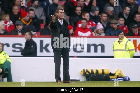 ROY KEANE NOTTINGHAM FOREST V IPSWICH Stadt Boden NOTTINGHAM ENGLAND 23. Oktober 2010 Stockfoto