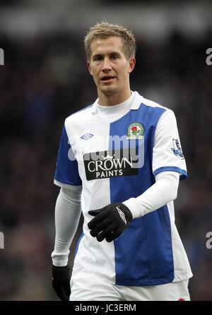 MORTEN GAMST PEDERSEN BLACKBURN ROVERS FC EWOOD PARK BLACKBURN ENGLAND 18. Dezember 2010 Stockfoto