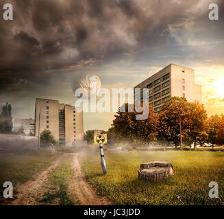 Fantastische Landschaft. Stadt nach radioaktiver Kontamination Stockfoto