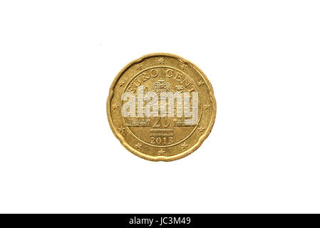 Altes verwendet und 50 Cent Münze abgenutzt. Münze der europäischen Währung für 0,2 Euro isoliert auf weiss. Bild in hoher Auflösung. Stockfoto
