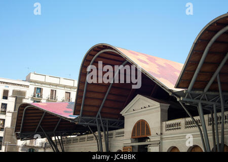 Barcelona, Spanien - September 28. 2016-Vorderseite des Marktes "Mercat de Santa Caterina" in Barcelona. Stockfoto