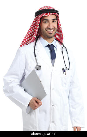 Saudi arabische Emirate Arzt posieren halten Krankengeschichte isoliert auf weißem Hintergrund Stockfoto