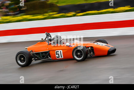 1970 März-Ford-703 mit Fahrer Peter Needham während Derek Bell Cup Rennen in Goodwood GRRC 75. Mitgliederversammlung, Sussex, UK. Stockfoto